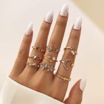 Gold Stackable Moon Star Knuckle Rings Set for Women, Boho Dainty Lightweight Stacking Rings, Vintage Midi Rings Pack, Trendy Jewelry - Image 2